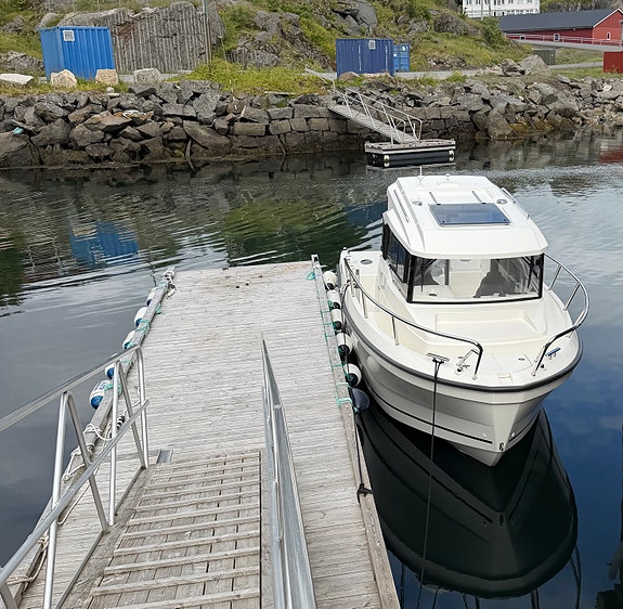Askeladden P70 Pilothouse / Suzuki DF 200hk / kun 45 timer 2 of 5