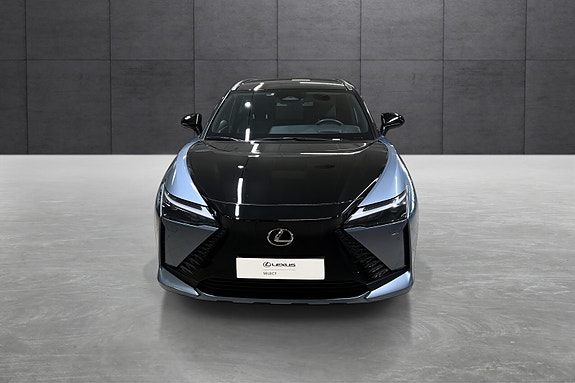 Lexus RZ450e 8 of 20