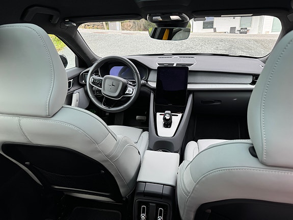 Polestar 2 12 of 13