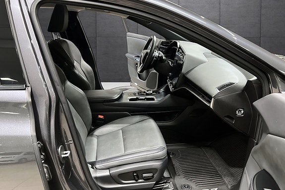 Lexus RZ450e 15 of 22