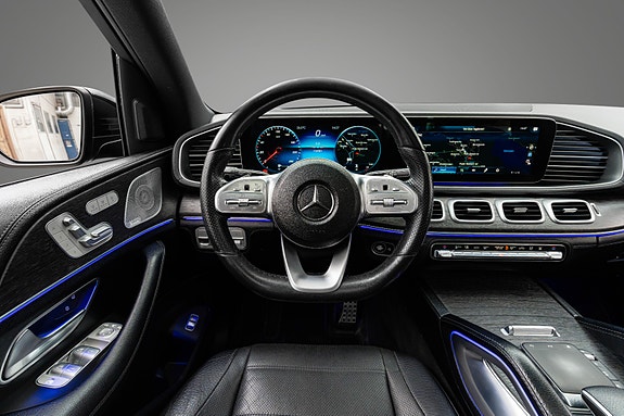 Mercedes-Benz GLS400 d 13 of 30