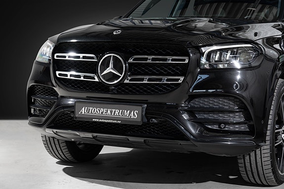 Mercedes-Benz GLS400 d 2 of 5