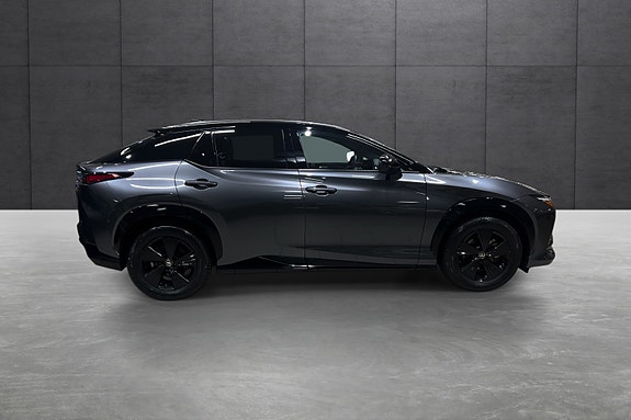 Lexus RZ450e 6 of 21
