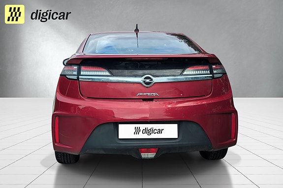Opel Ampera 3 of 5
