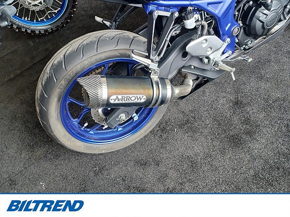 Yamaha MT-03 4 of 5