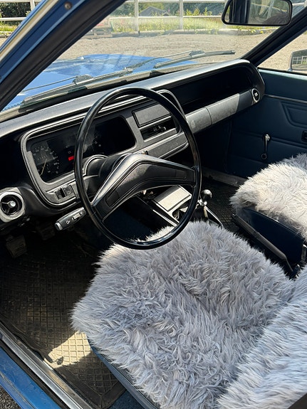 Ford Granada 1977 photo 5