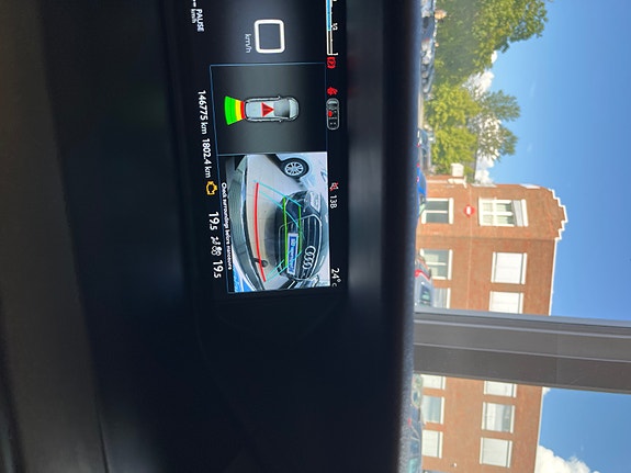 Citroen C4 Picasso 16 of 16