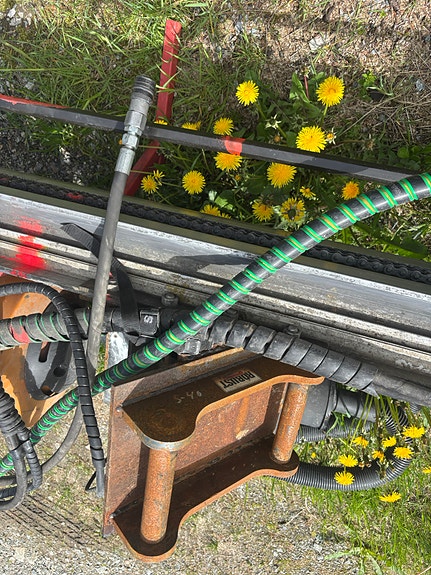 Sandvik commando 4 of 12