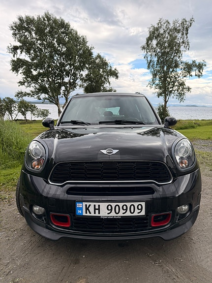MINI Countryman Cooper SD 2 of 5