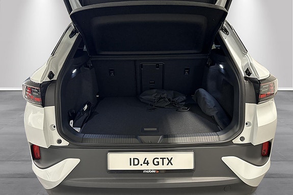 Volkswagen ID.4 GTX 5 of 5