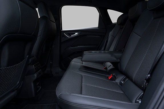 Audi Q4 e-tron 11 of 29