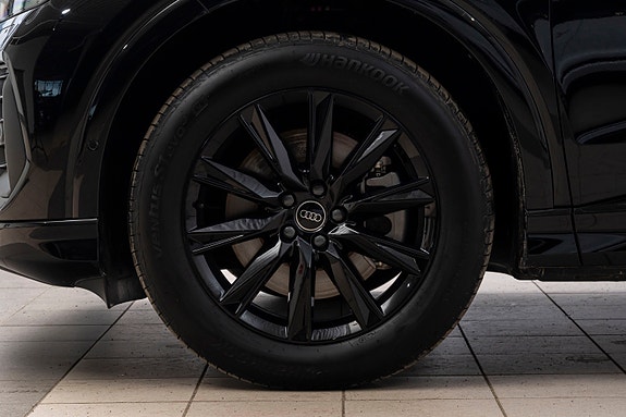 Audi Q4 e-tron 5 of 29