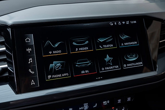 Audi Q4 e-tron 24 of 29