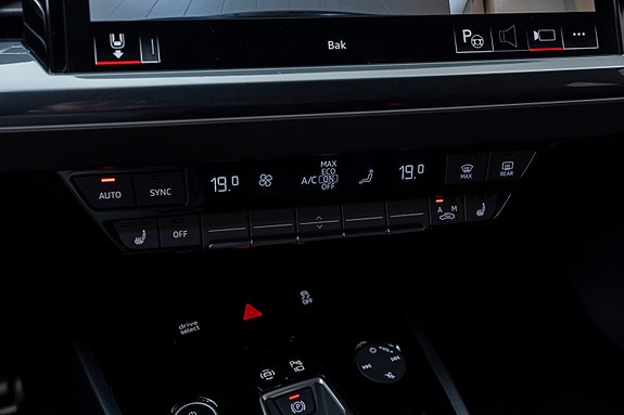 Audi Q4 e-tron 28 of 29