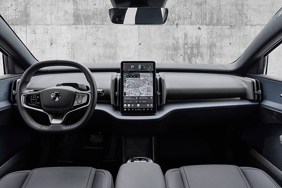 Volvo EX30 13 of 26