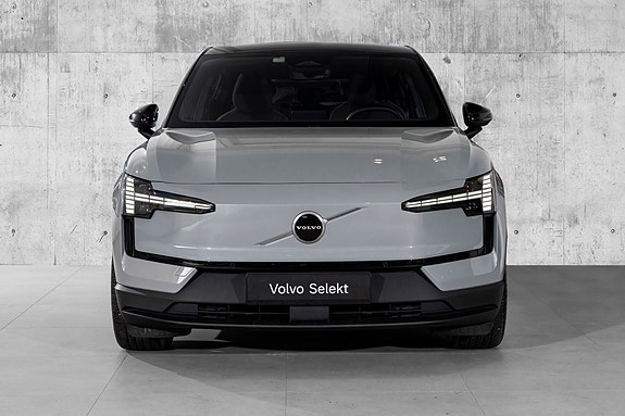 Volvo EX30 3 of 26