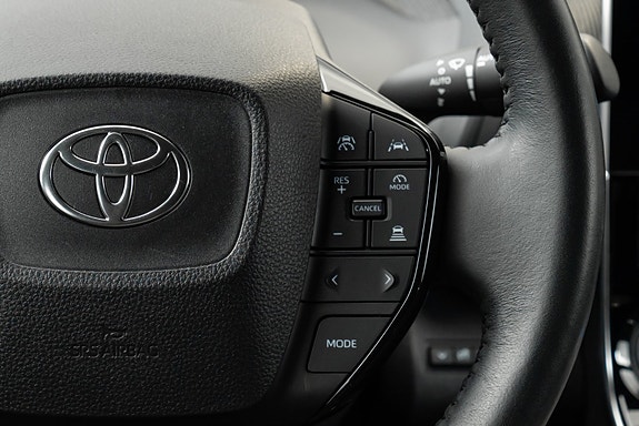 Toyota bZ4X 26 of 30