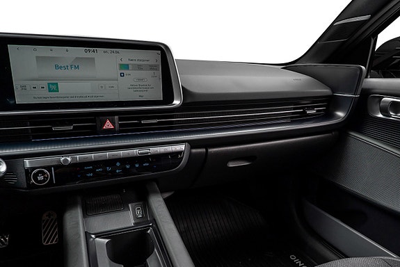 Hyundai Ioniq 6 12 of 30