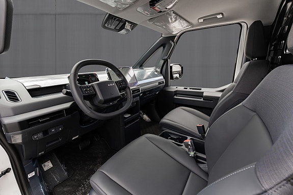 Kia PV5 14 of 30
