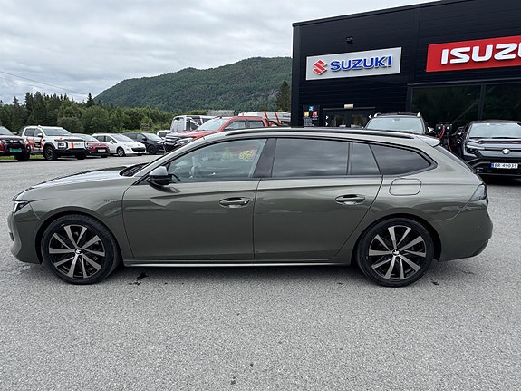 Peugeot 508 2 of 5