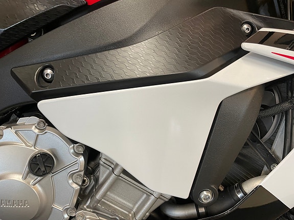 Yamaha YZF-R1 *** SERVICE/GARANTI *** 19 of 30