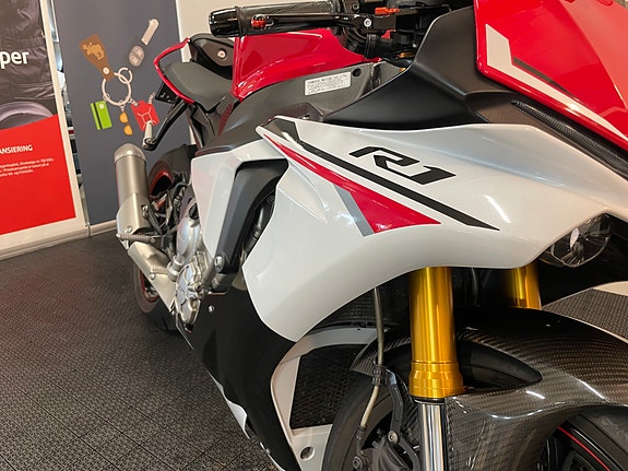 Yamaha YZF-R1 *** SERVICE/GARANTI *** 24 of 30