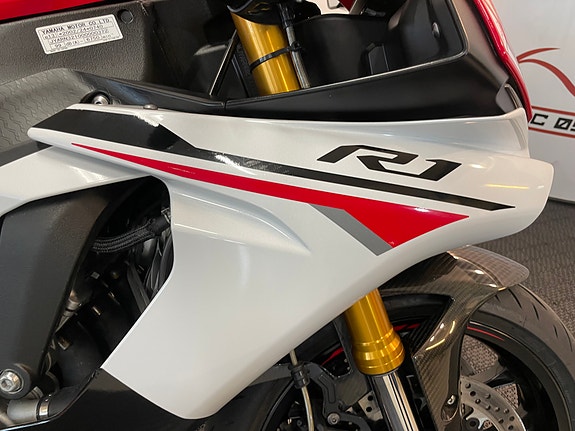 Yamaha YZF-R1 *** SERVICE/GARANTI *** 23 of 30