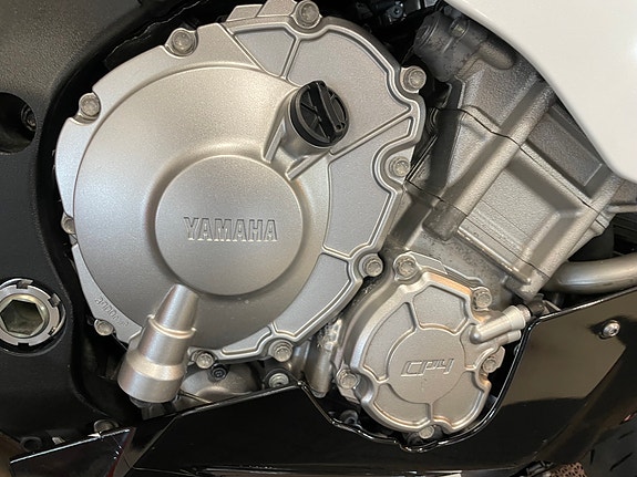 Yamaha YZF-R1 *** SERVICE/GARANTI *** 18 of 30