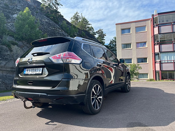 Nissan X-Trail 15 of 18