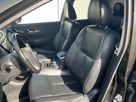 Nissan X-Trail 7 of 18