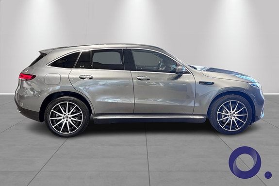 Mercedes-Benz EQC400 3 of 5