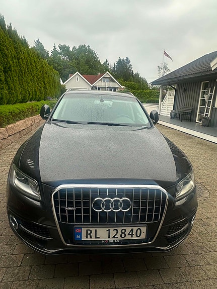 Audi Q5 12 of 16