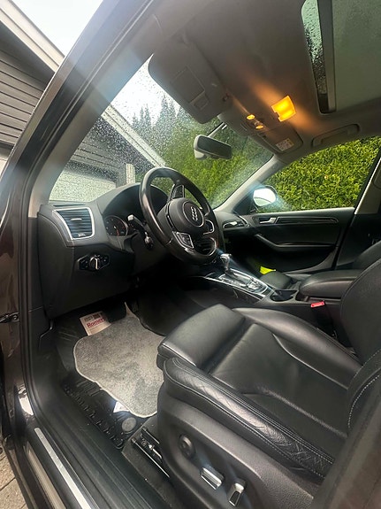 Audi Q5 13 of 16