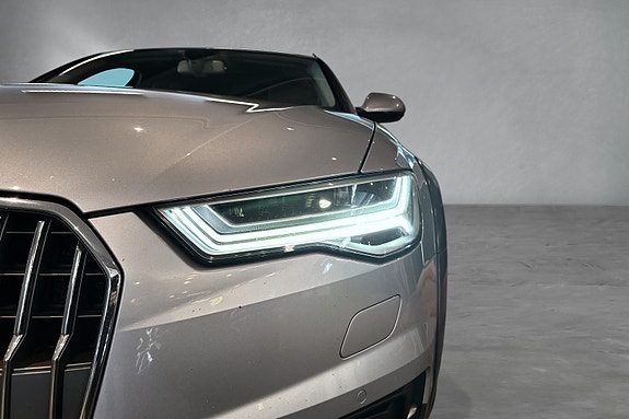 Audi A6 allroad 12 of 30