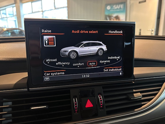 Audi A6 allroad 26 of 30