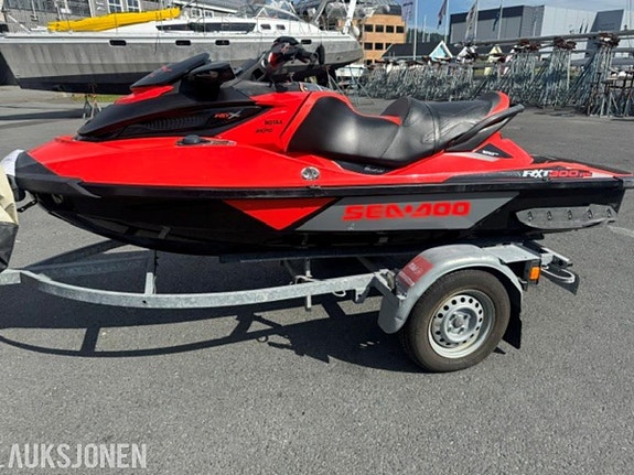 2016 SeaDoo RXT 300 RS 2 of 5
