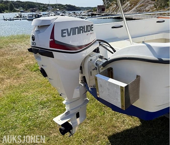 Ryds 480S med 30 hk Evinrude E-TEC (2016) og henger 5 of 5