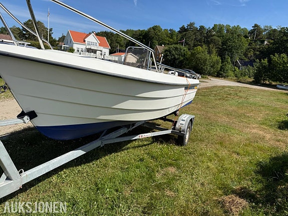 Ryds 480S med 30 hk Evinrude E-TEC (2016) og henger 2 of 5