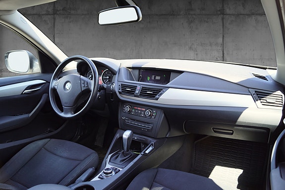 BMW X1 9 of 30