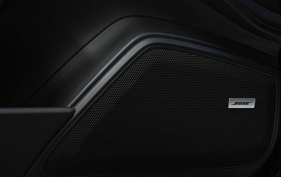 Porsche Panamera 4 30 of 30