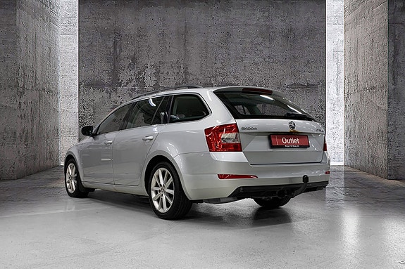 Skoda Octavia 4 of 5
