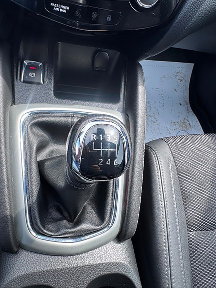 Nissan Qashqai 21 of 24