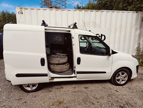 Fiat Doblo 11 of 23