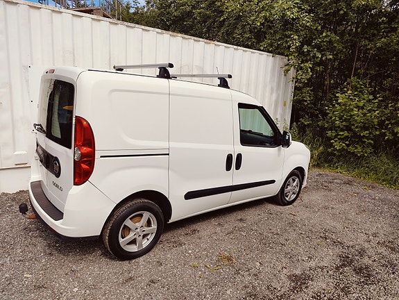 Fiat Doblo 9 of 23