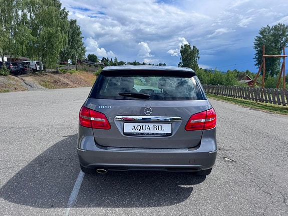 Mercedes-Benz B180 8 of 21