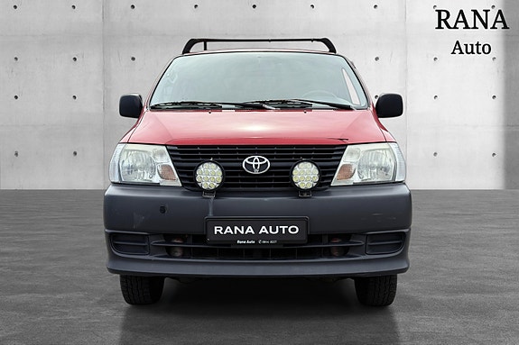 Toyota HiAce 3 of 26