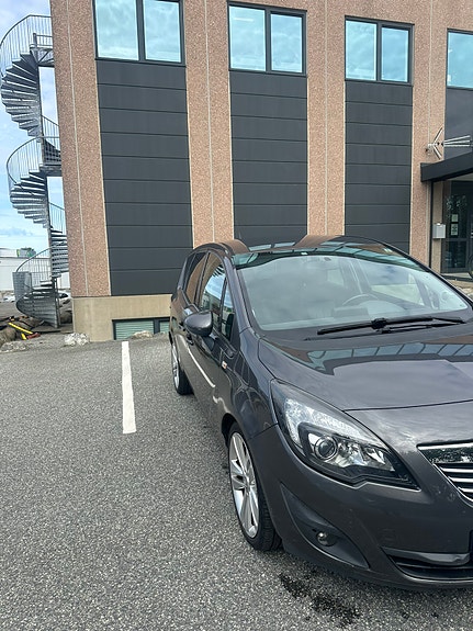 Opel Meriva 3 of 5