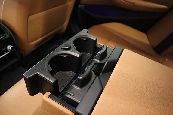 BMW 530e 16 of 30