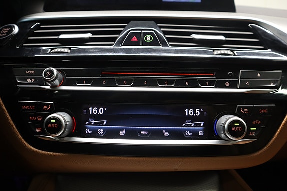 BMW 530e 25 of 30