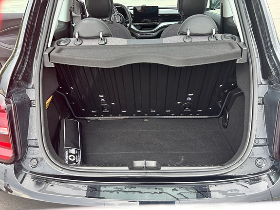 Fiat 500e 8 of 16